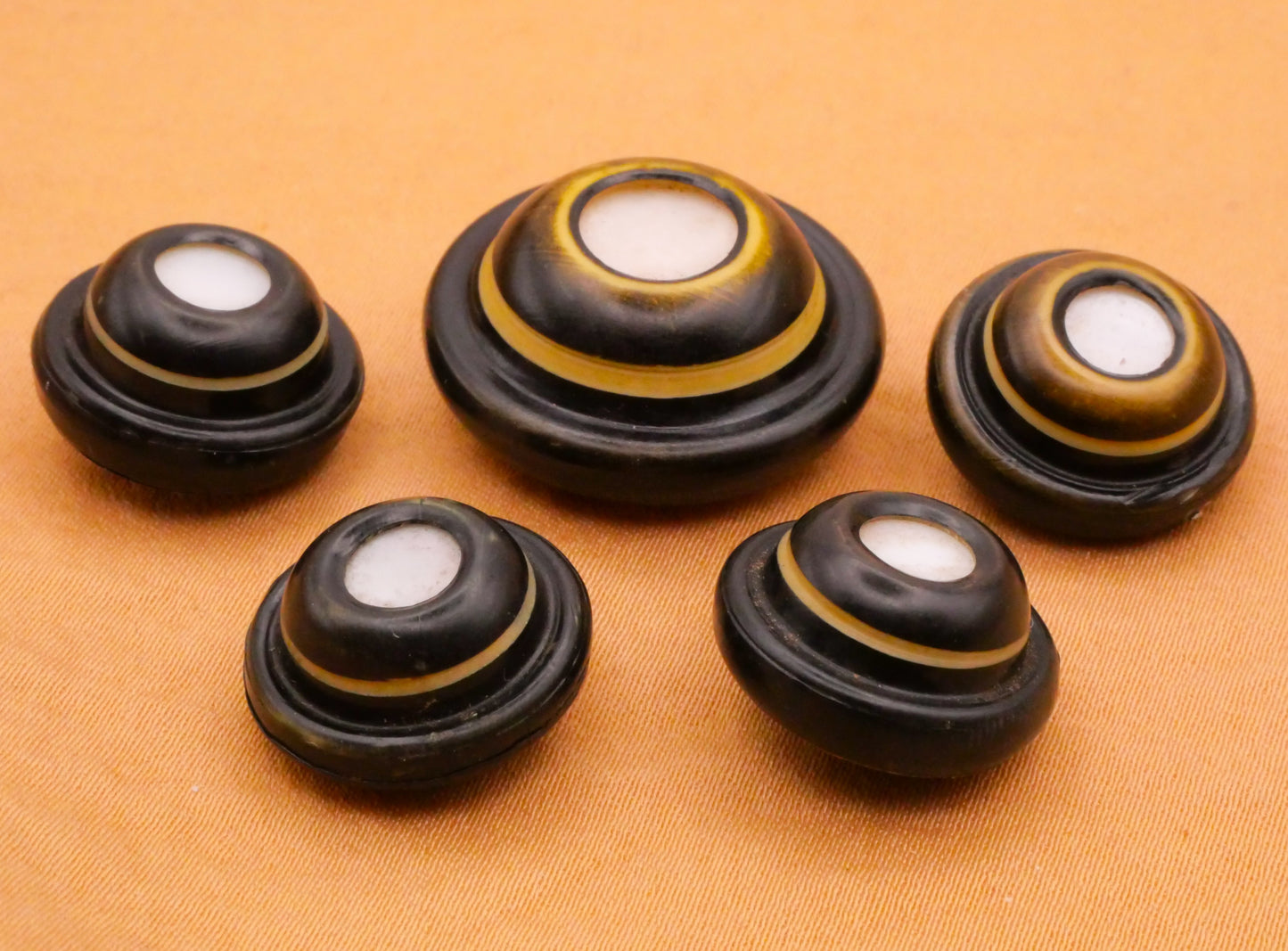 Dark Patina Metal Mother of Pearl Center Antique Button Various 17-23mm