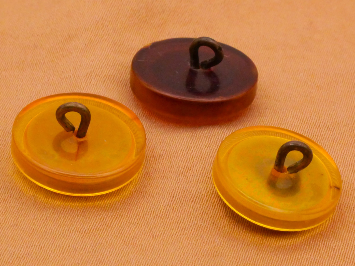 Pearlized Caramel Mother of Pearl Look Vintage Plastic Button Various 15-16mm