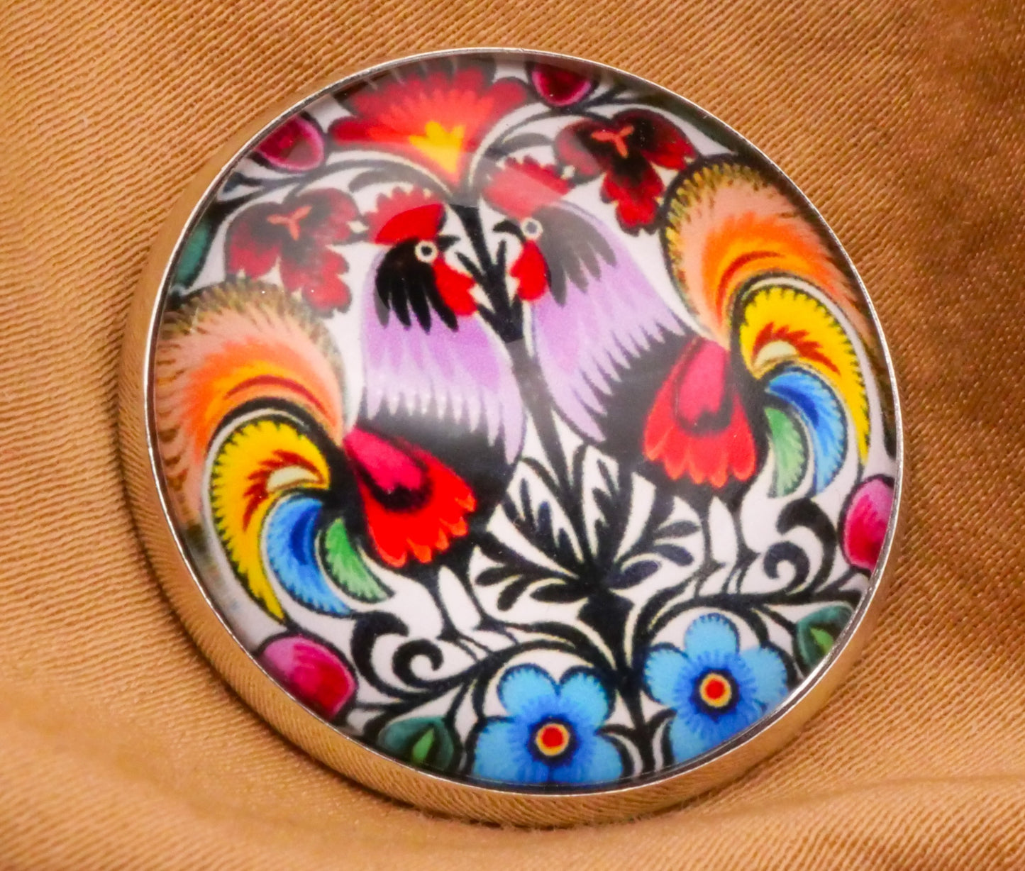 Roosters Folk Art Design Glass Dome Silver Metal Button 27mm