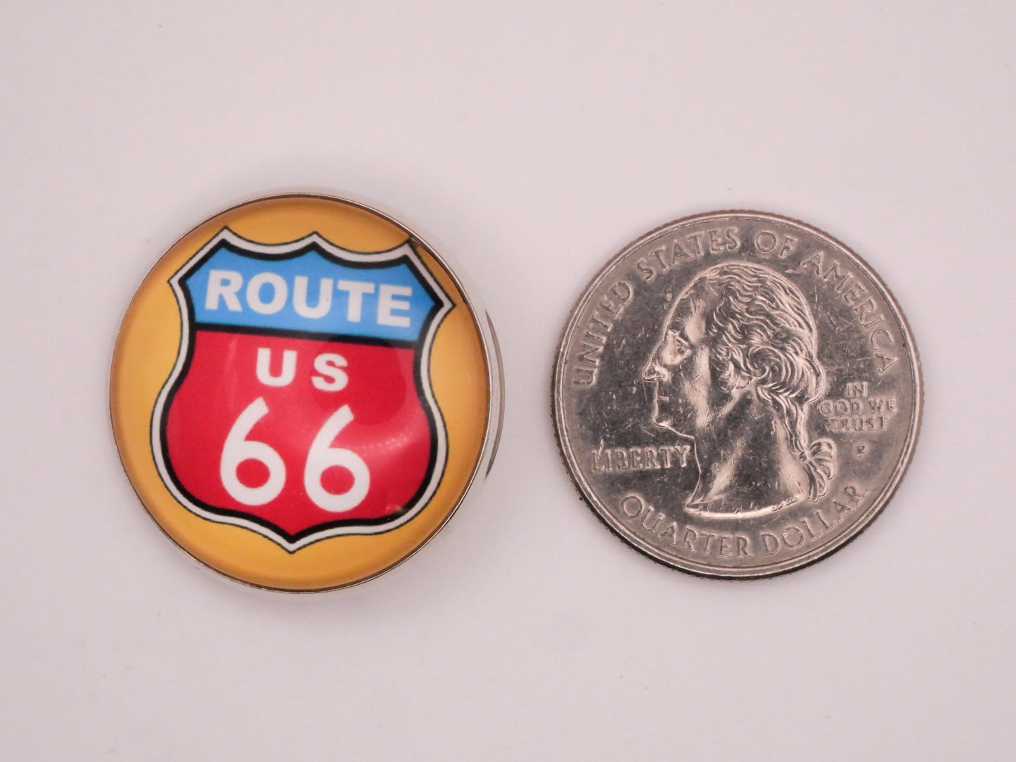 US Route 66 Highway Glass Dome Silver Metal Button 27mm