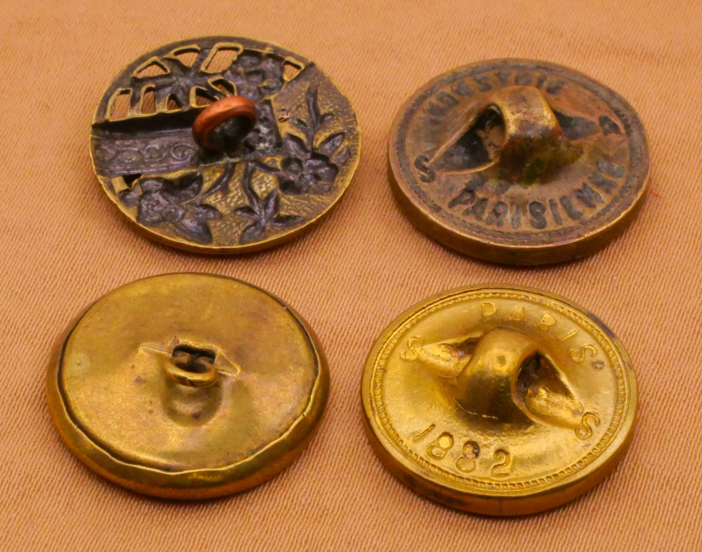 Flower Design Victorian Metal Button Various 16-18mm