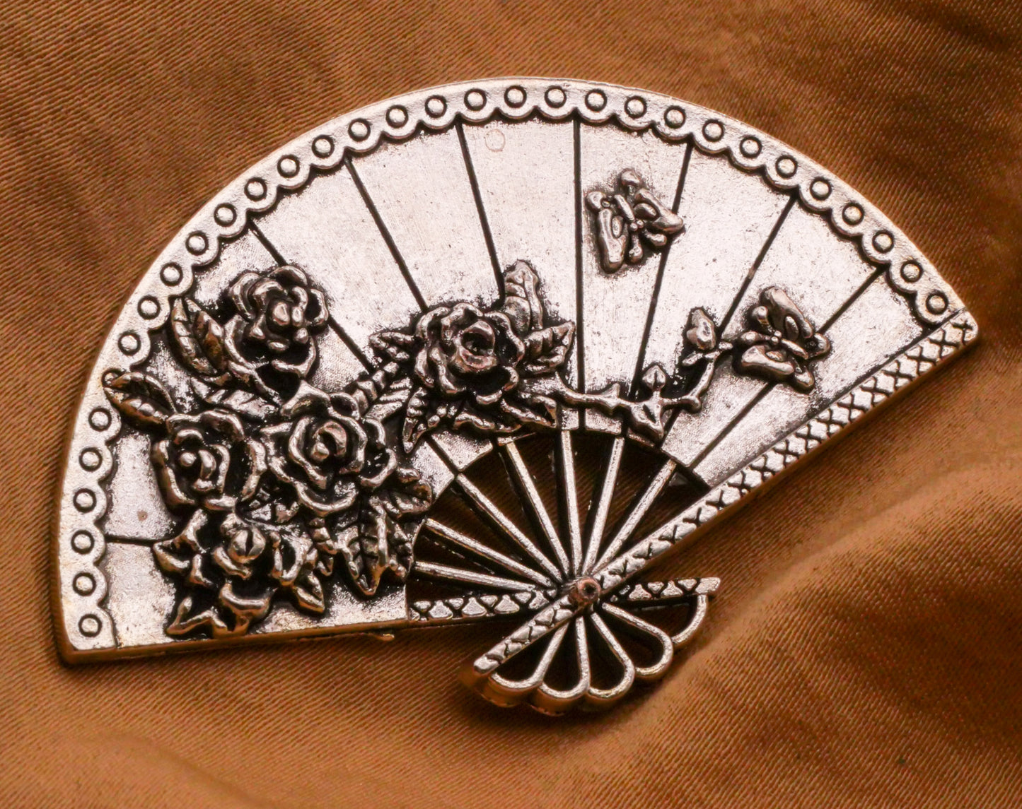 Fan Rose Butterfly Large Silver Metal Button 35x54mm