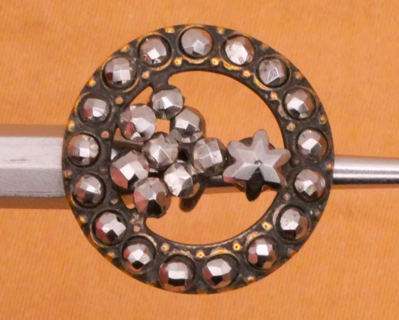 Shooting Star Steel Cut Victorian Metal Button 16mm