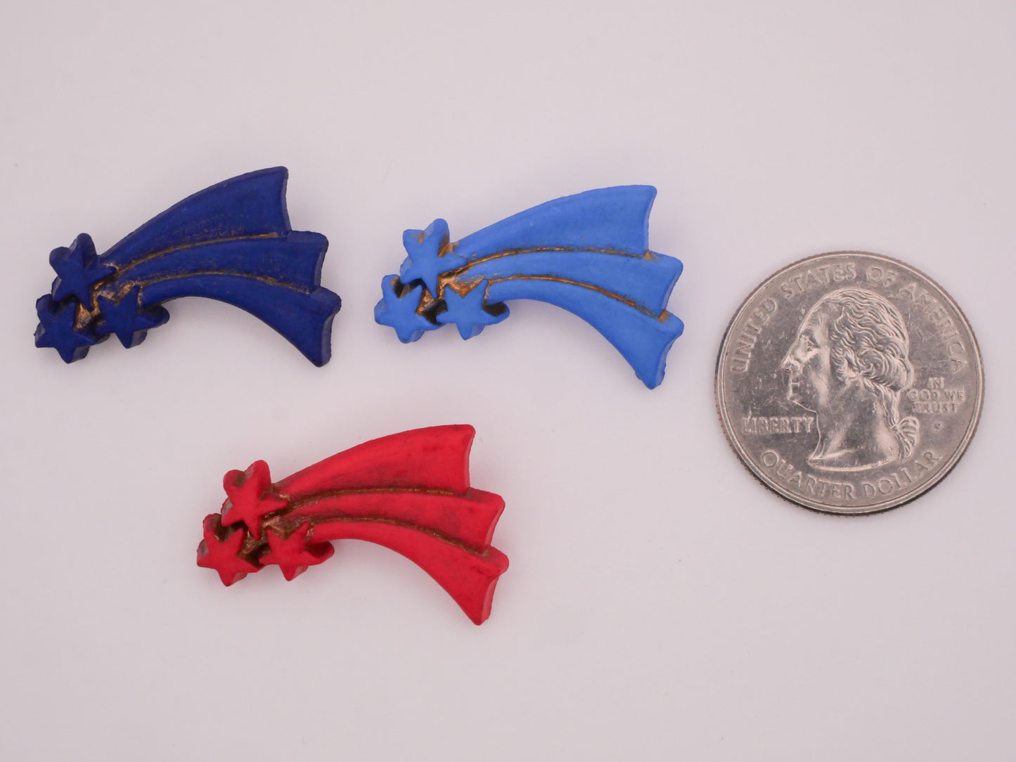 Shooting Star Blue or Red Plastic Button Various 19x29mm