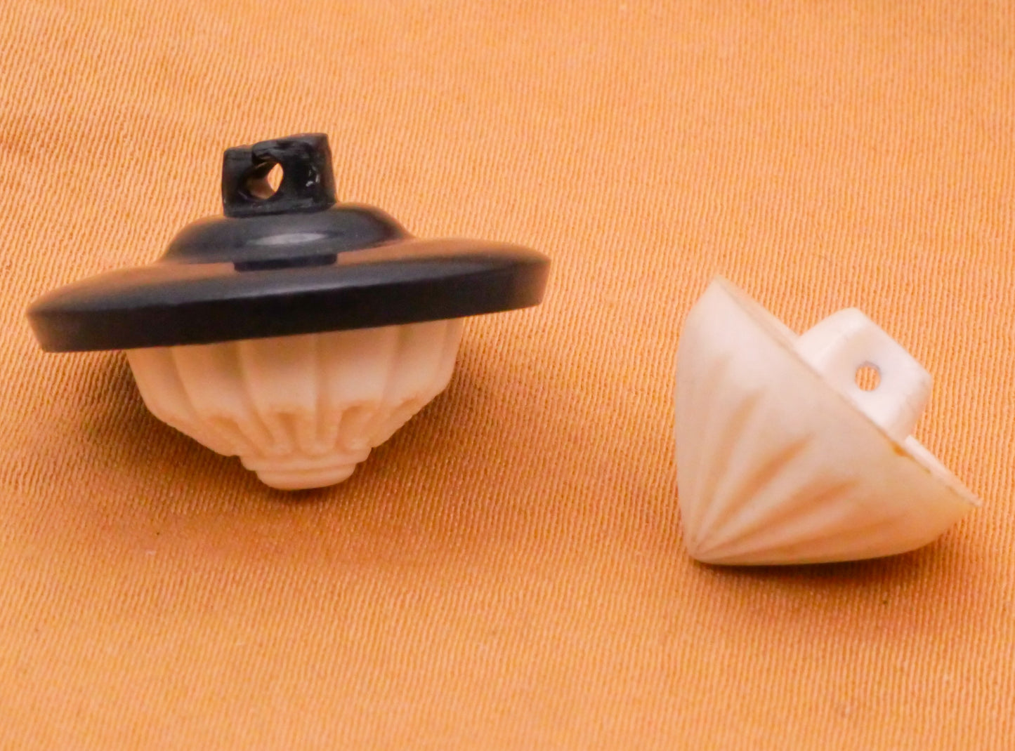 Conical Vintage Plastic Set of Buttons Various 14-20mm