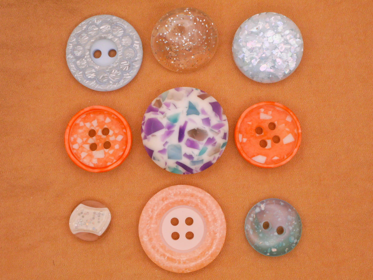 Confetti Glitter in Plastic Vintage Button Various 11-23mm