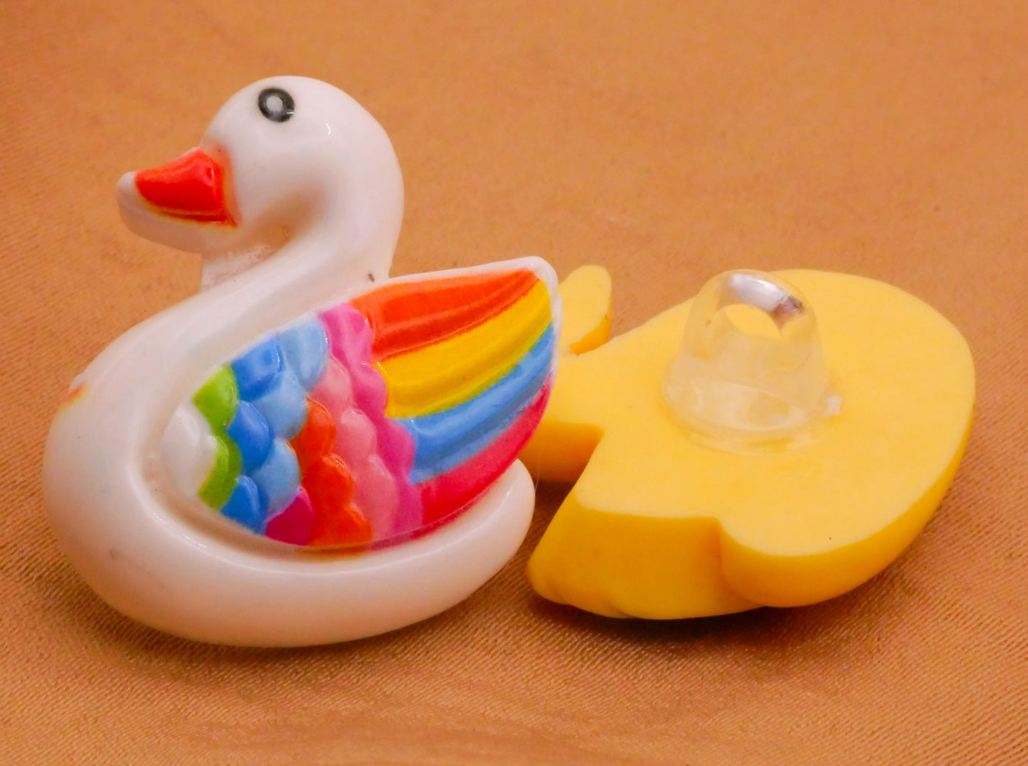 Swan Rainbow Wing Colorful Plastic Assorted Set of Four Buttons 23x25mm