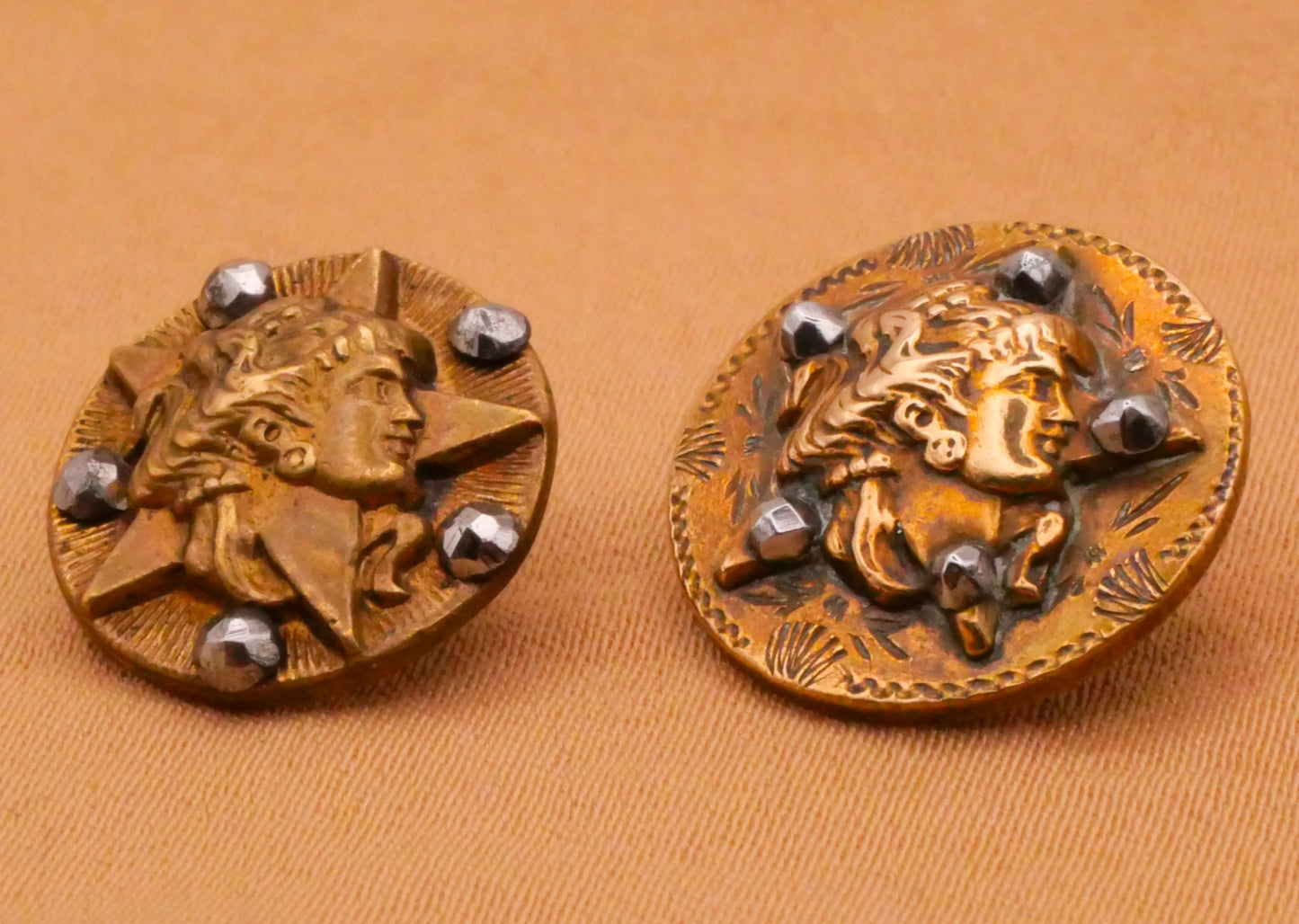 Goddess Astraea Asteria Portrait Star Steel-Cuts Brass Metal Button Various 14-16mm