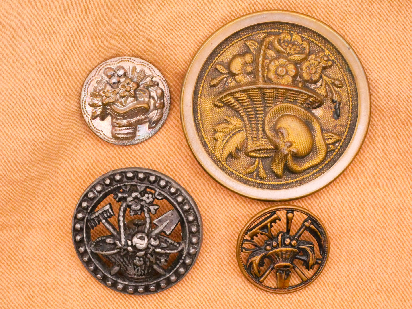 Flower Basket Bouquet Victorian Metal Button Various 18-39mm
