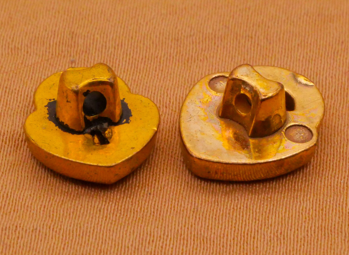 Lock Metallized Plastic Vintage Button Various 11-14mm