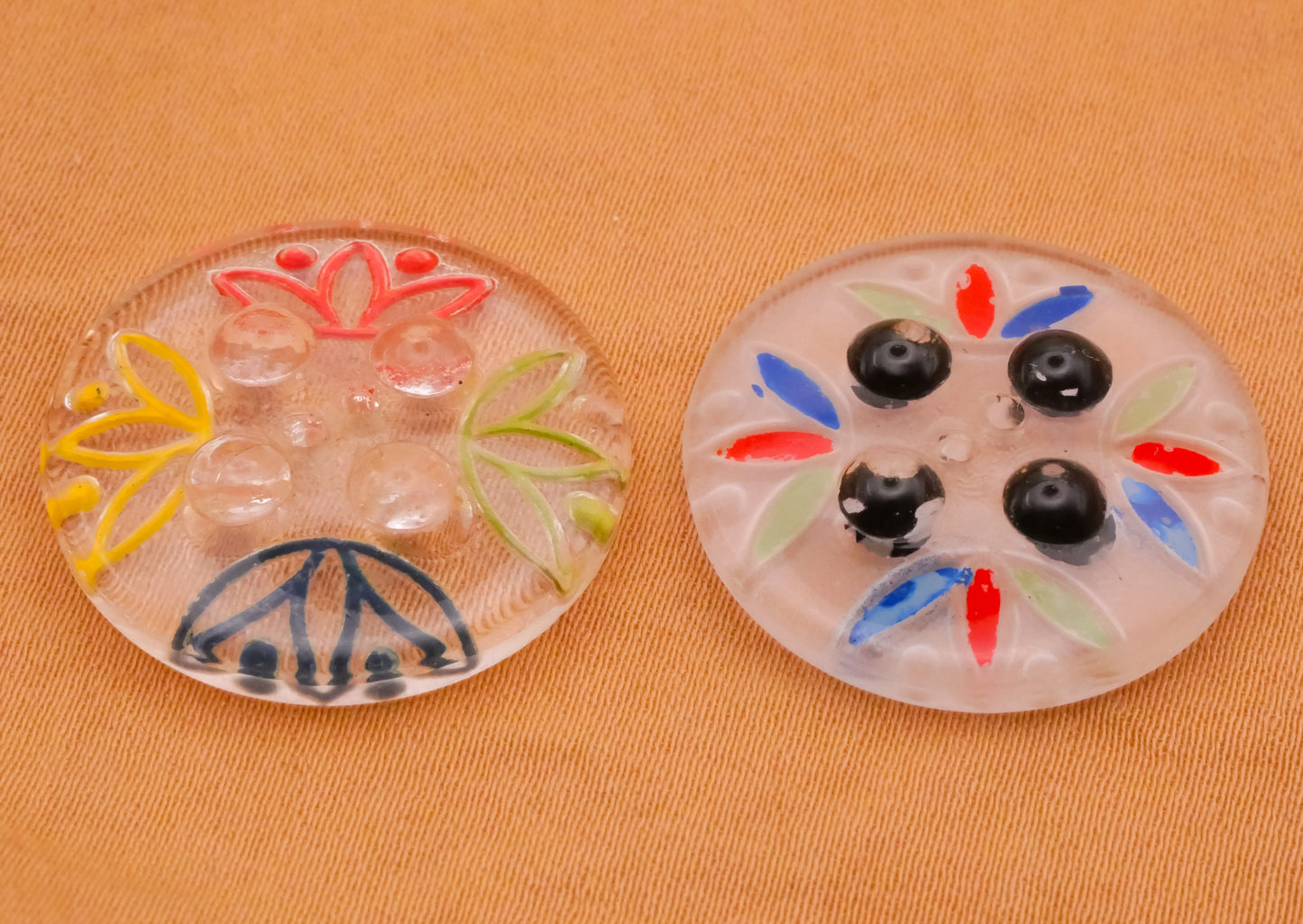 Foliage Leaf Reverse Painted Intaglio Vintage Glass Button Various 23mm