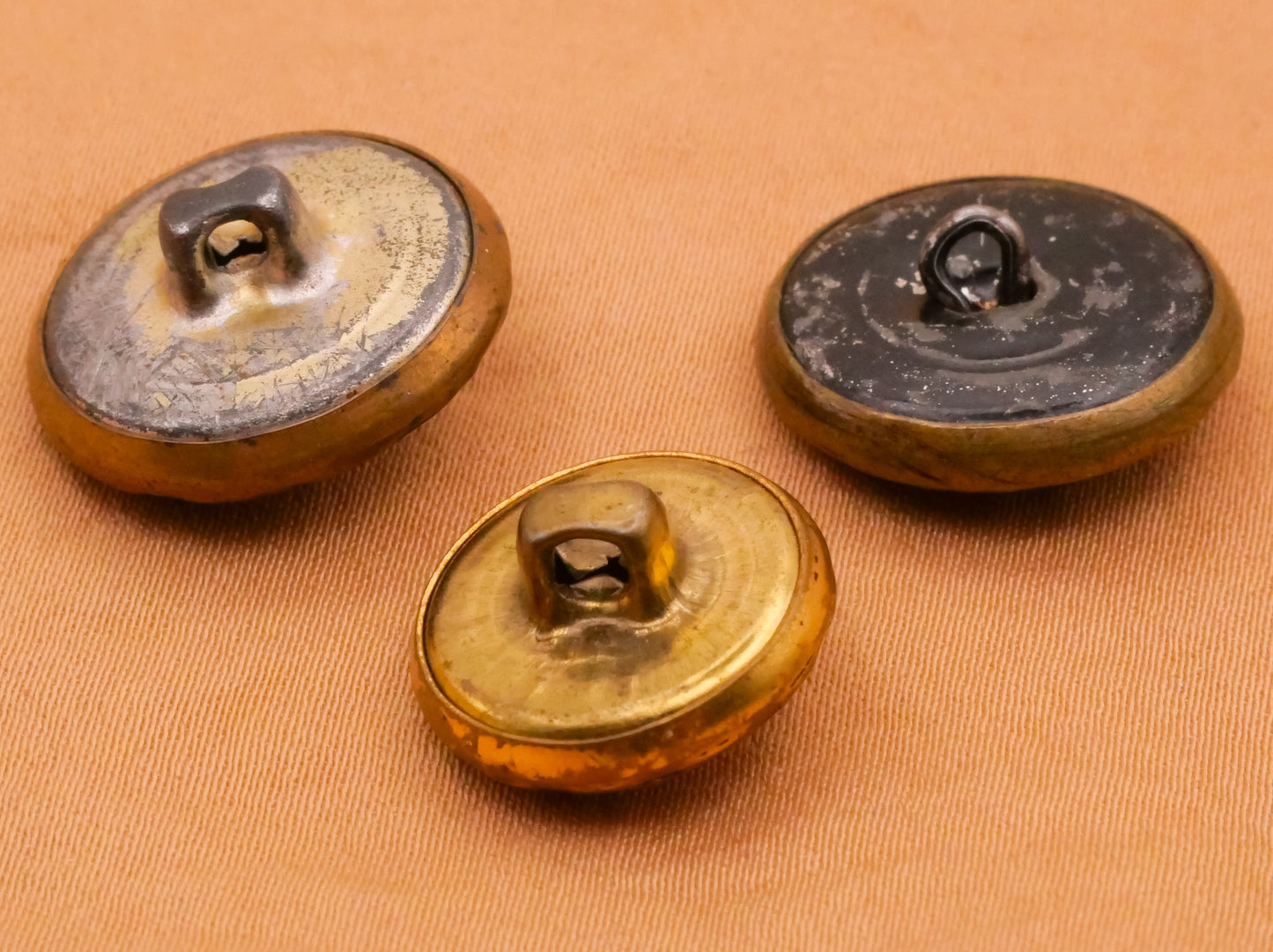 Lion Tinted Brass Metal Button Various 16-18mm