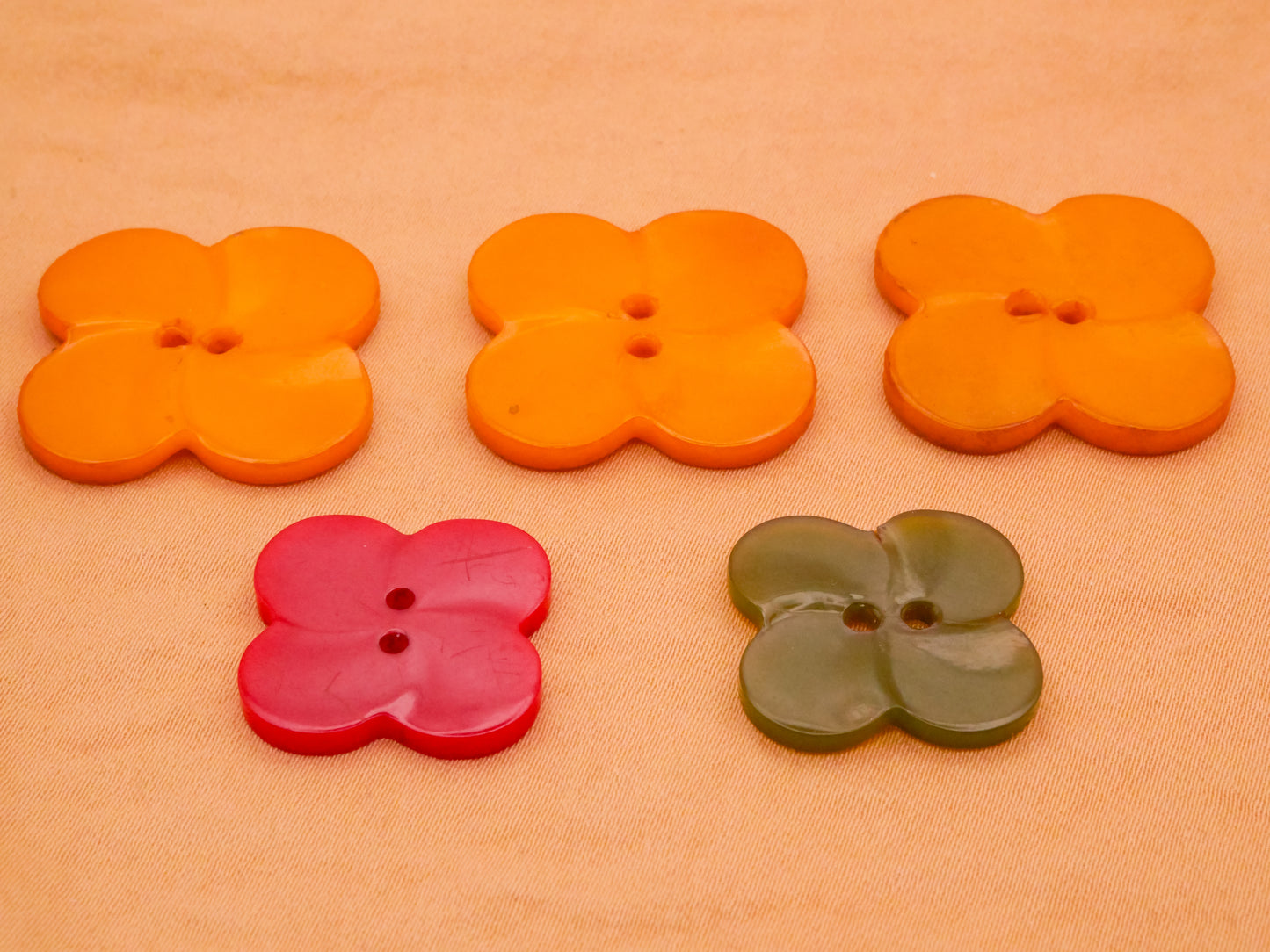 Clover Bakelite Early Plastic Button Various 19-24mm