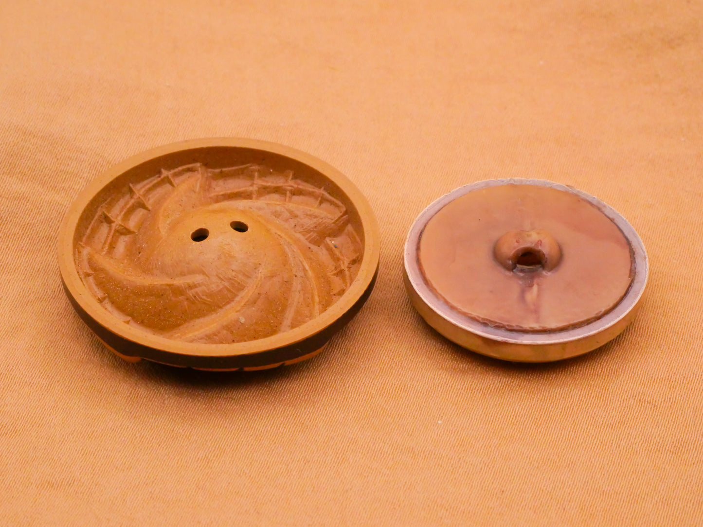 Brown Buffed Celluloid Abstract Design Early Plastic Button Various 26x34mm