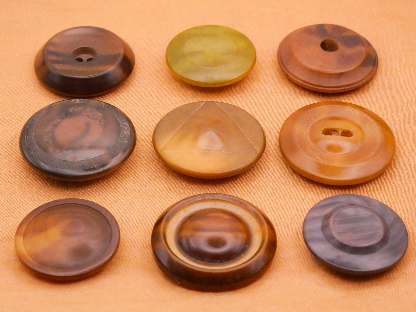 Vegetable Ivory Marbled Look Antique Button Various 19-23mm