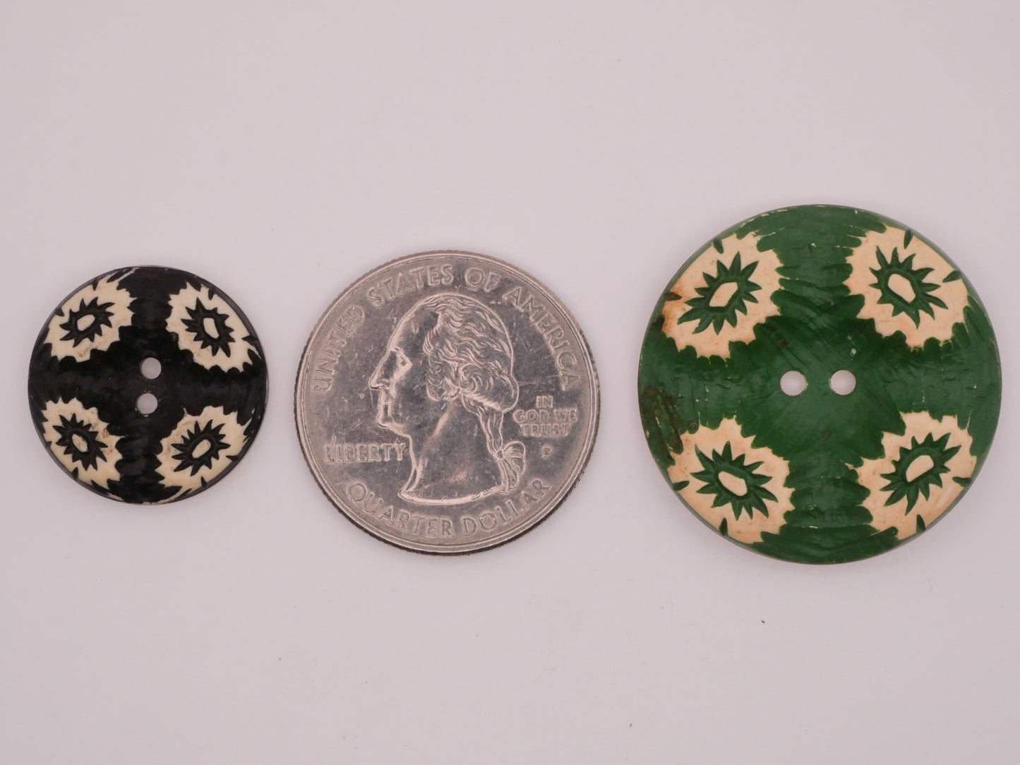 Tree Stump Wood Look Buffed Celluloid Early Plastic Button Various 19-28mm