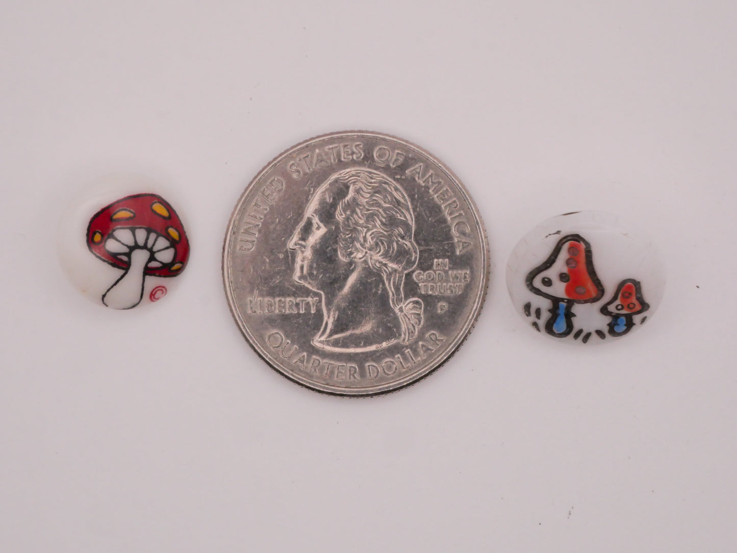 Mushroom Fungus Red Top Vintage Button Various 12-14mm