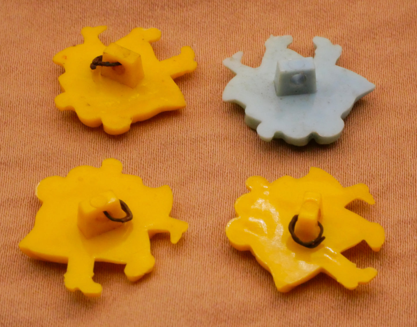 Dancing Couple People Goofie Goofy Vintage Early Plastic Button Various 18x19mm