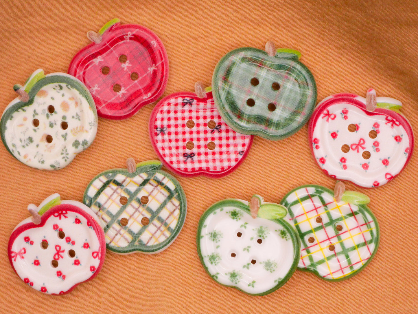 Apple Patterns Plastic Assorted Set of Three Buttons 23x25mm