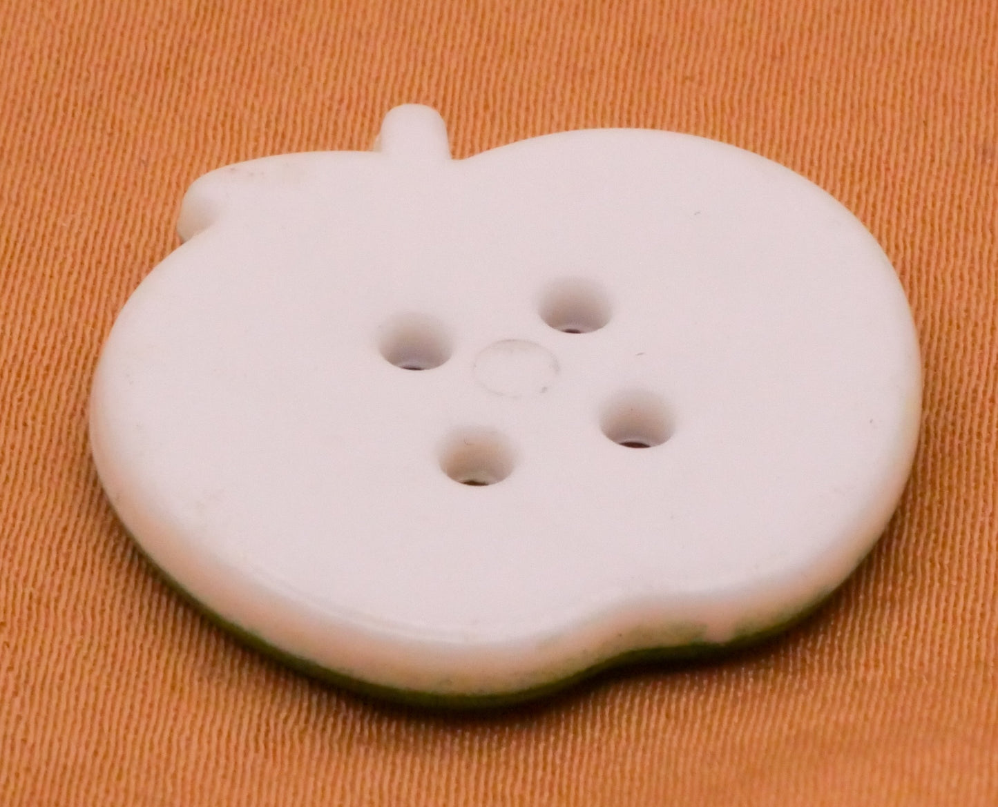 Apple Patterns Plastic Assorted Set of Three Buttons 23x25mm