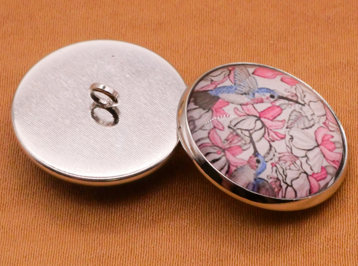 Bird Flowers Illustration Glass Silver Metal Set of Five Buttons Various 20mm