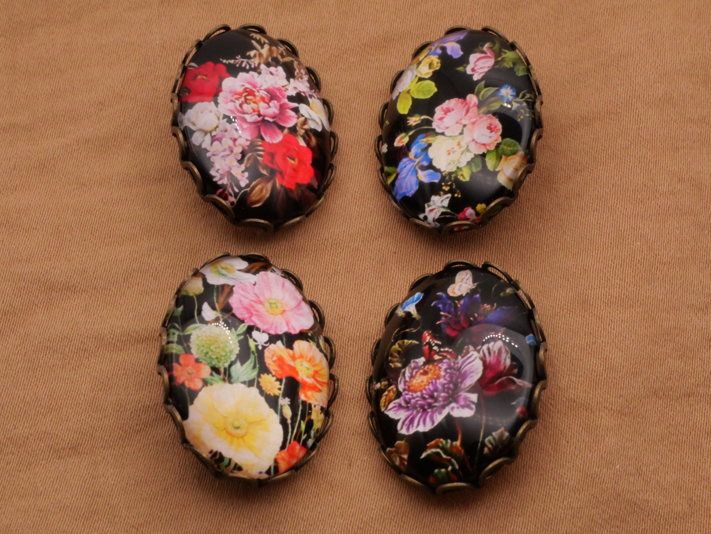 Flower Bouquet Dark Moody Glass Metal Oval Button Various 19x26mm