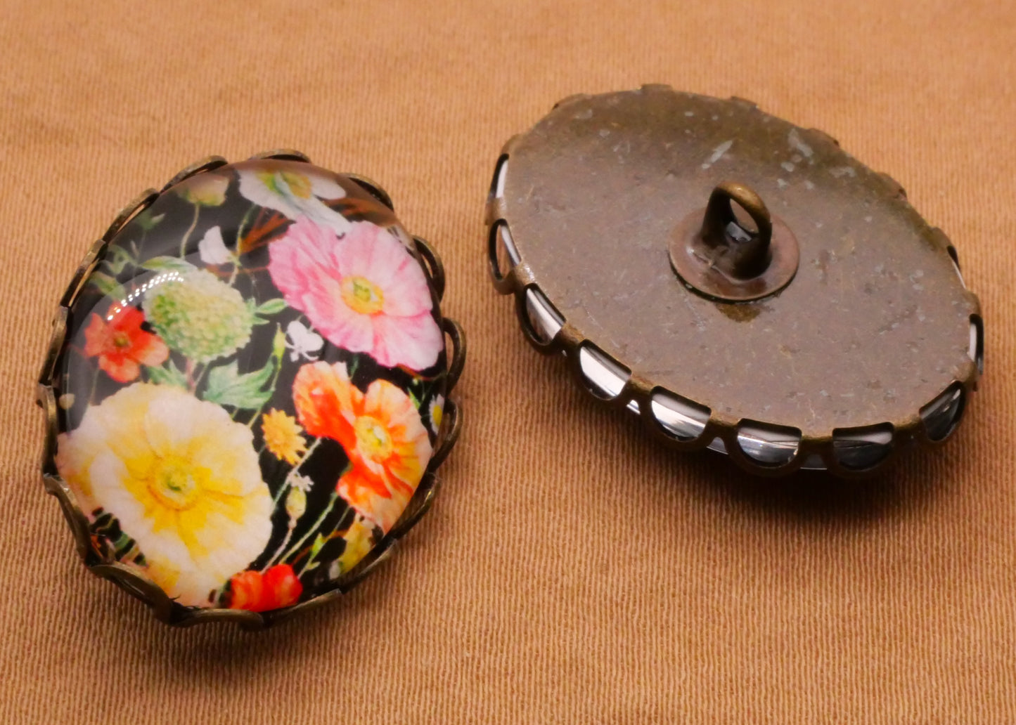 Flower Bouquet Dark Moody Glass Metal Oval Button Various 19x26mm