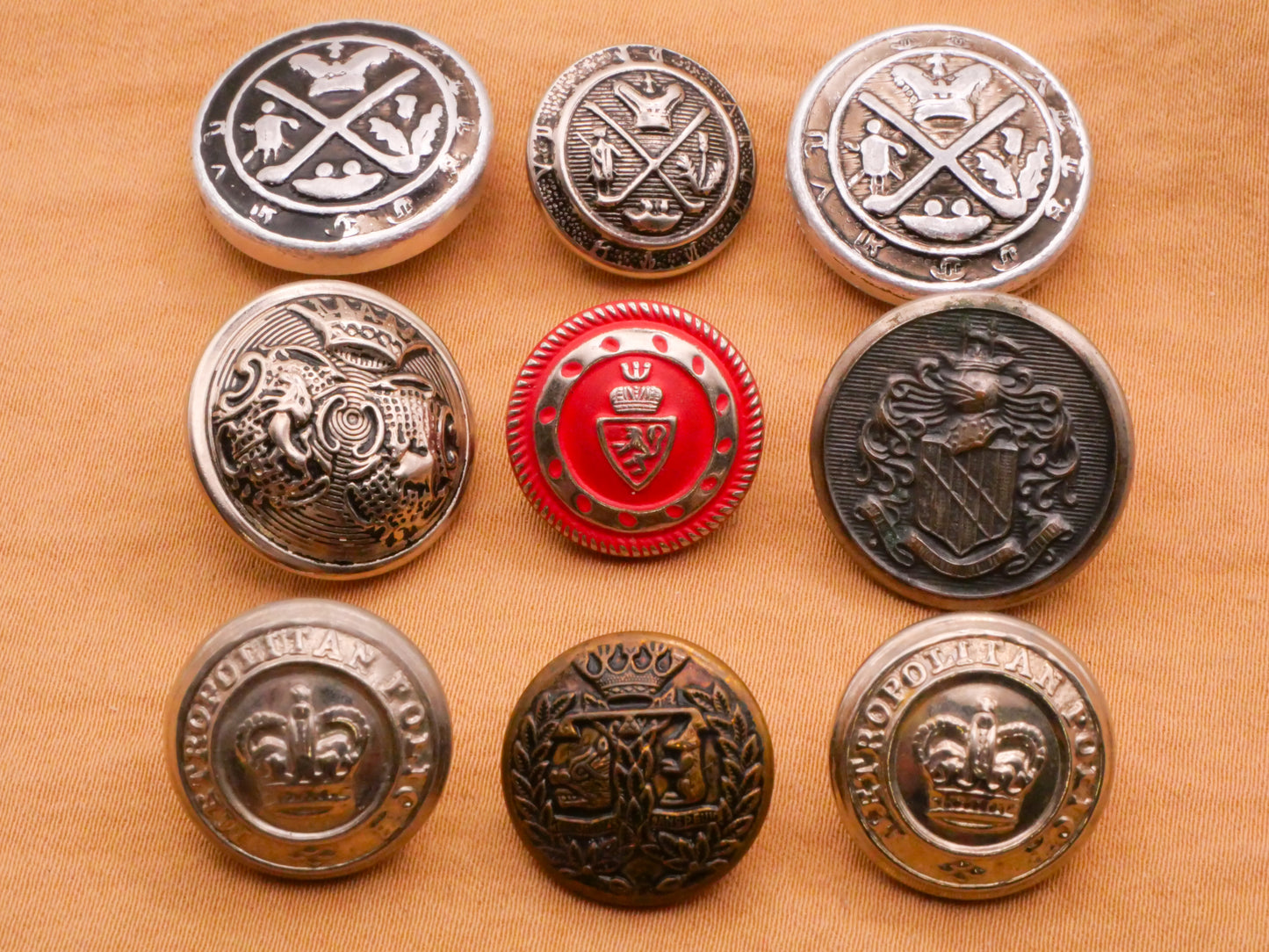 Crown Motif Design Metal Button Various 15-19mm