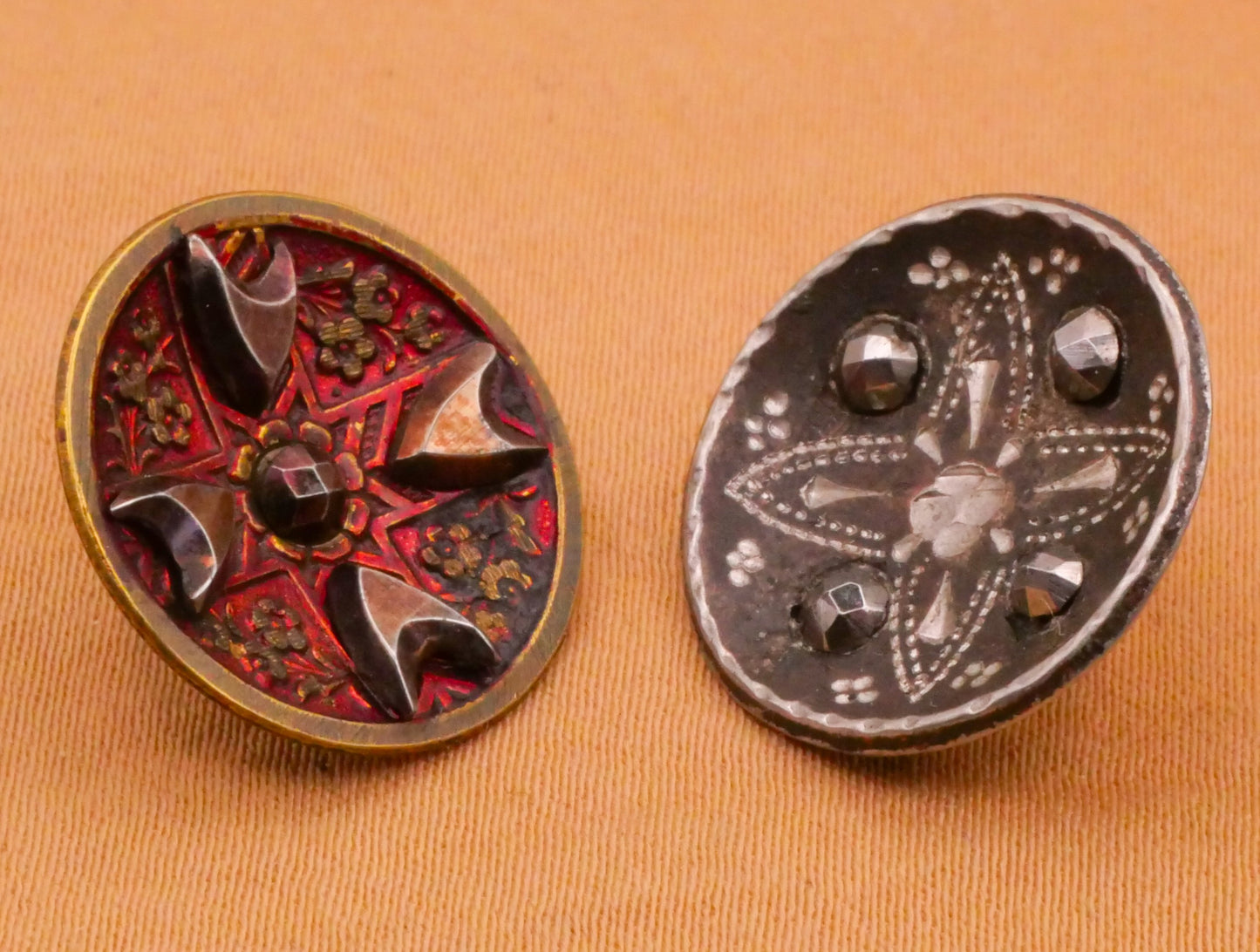 Cross Quadrant Design Steel-Cut Antique Metal Button Various 18mm