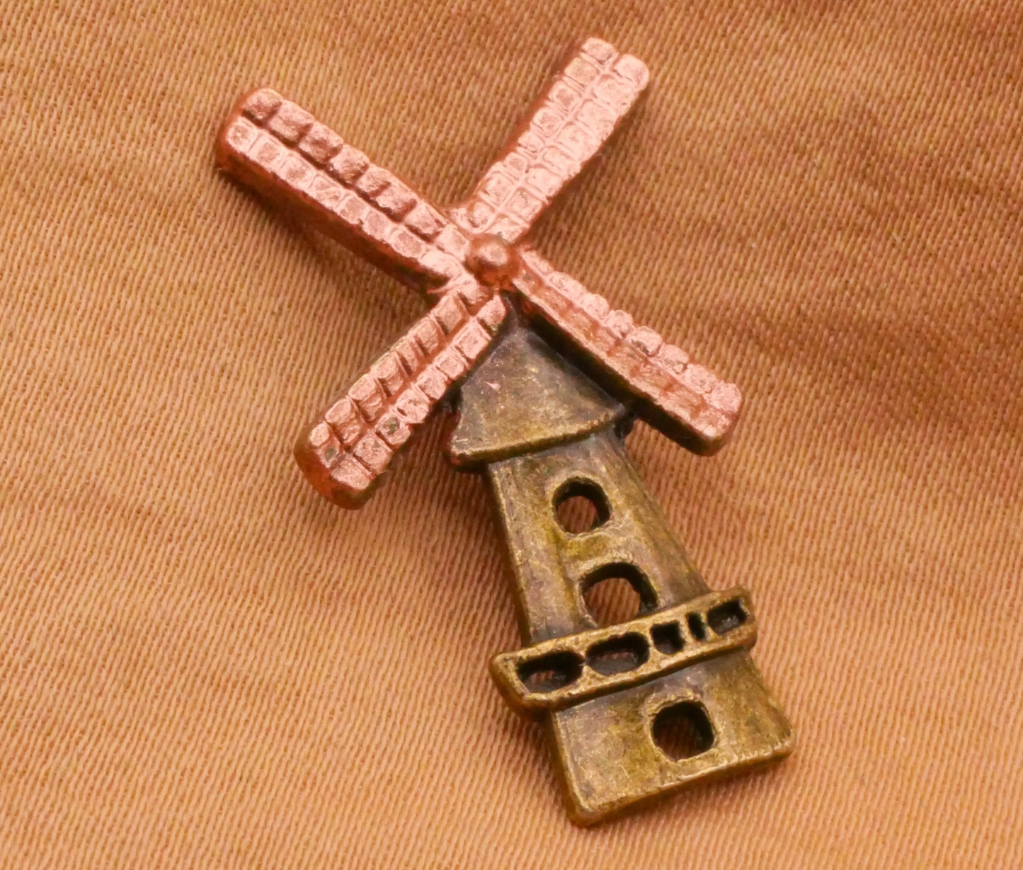 Windmill Realistic Bronze Copper Metal Button 16x27mm