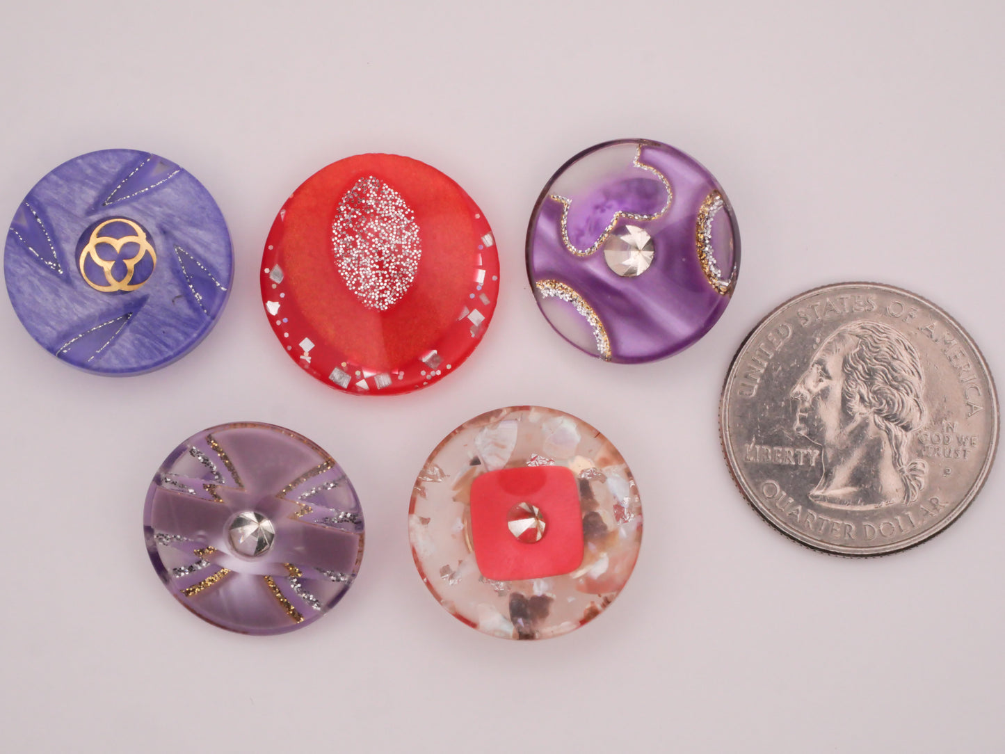 Sparkles Design Under Plastic Blue Purple or Coral Button Various 19-21mm