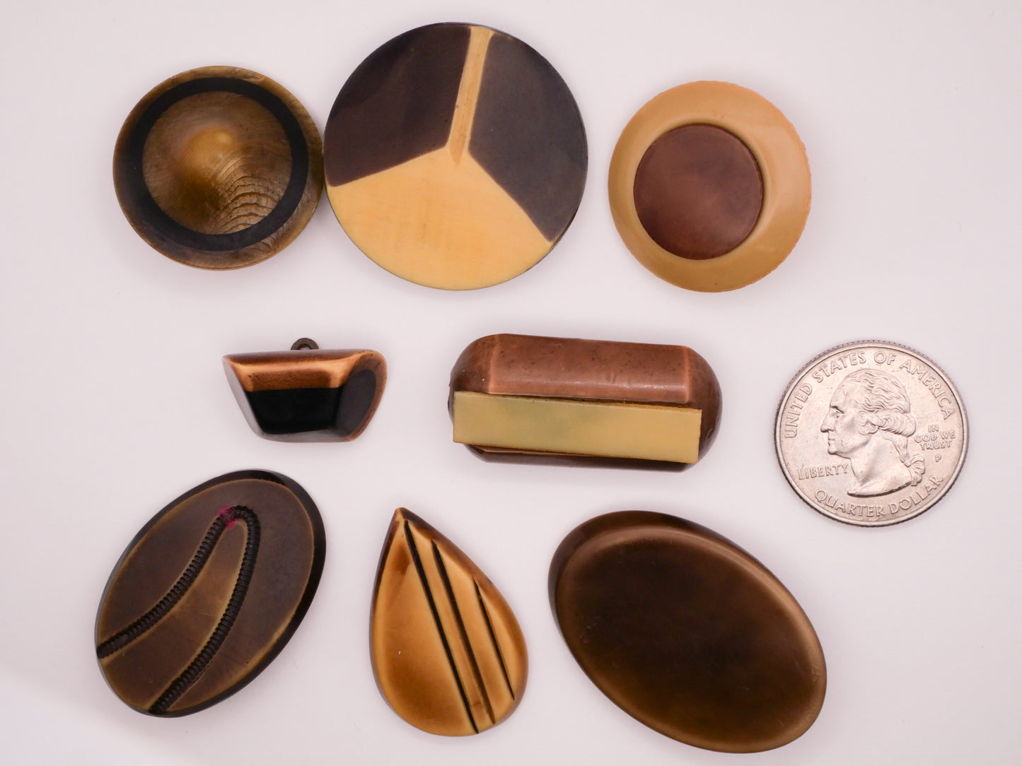Natural Tone Butter Chocolate Celluloid Early Plastic Button Various 15-39mm