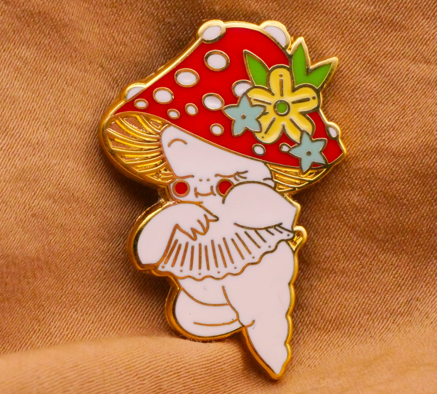 Mushroom Anthropomorphic Enamel Metal Button 21x30mm