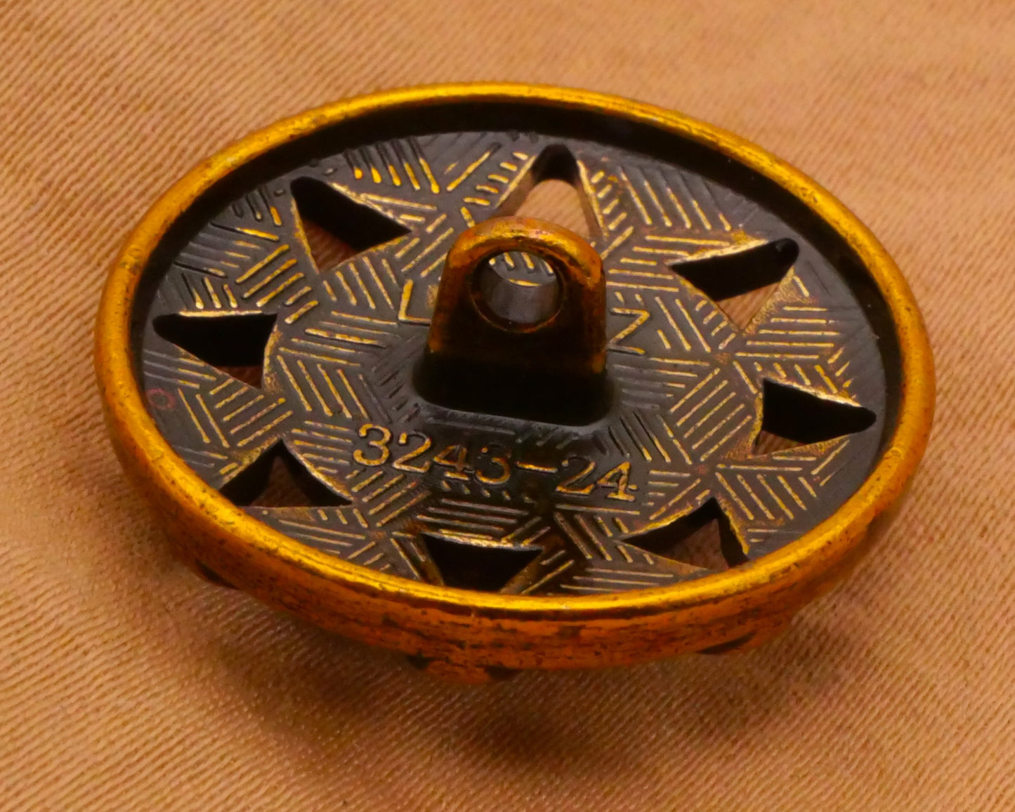 Sun Star Green Rhinestone Glitter Center Metal Button 24mm