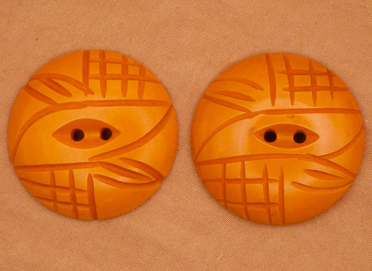 Leaf Basketweave Carved Butterscotch Bakelite Early Plastic Button Various 28mm