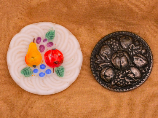 Fruit Bounty Bowl Basket Vintage Button Various 23-28mm