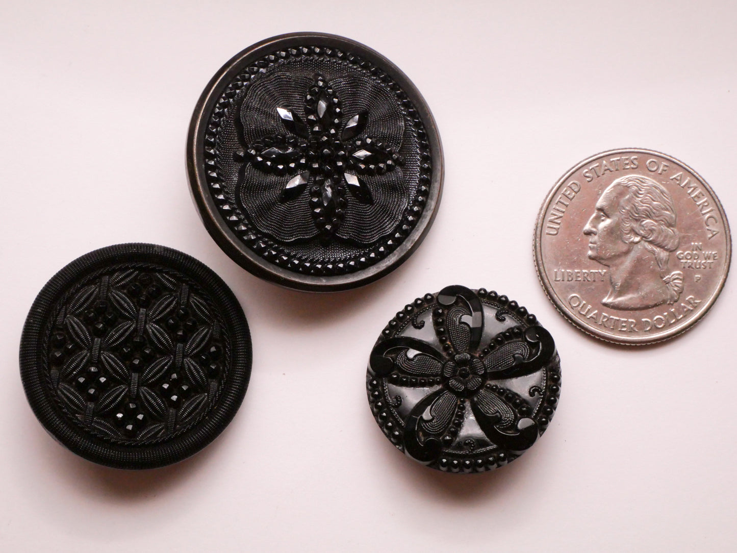 Lacy Look Black Glass Antique Button Various 23-32mm