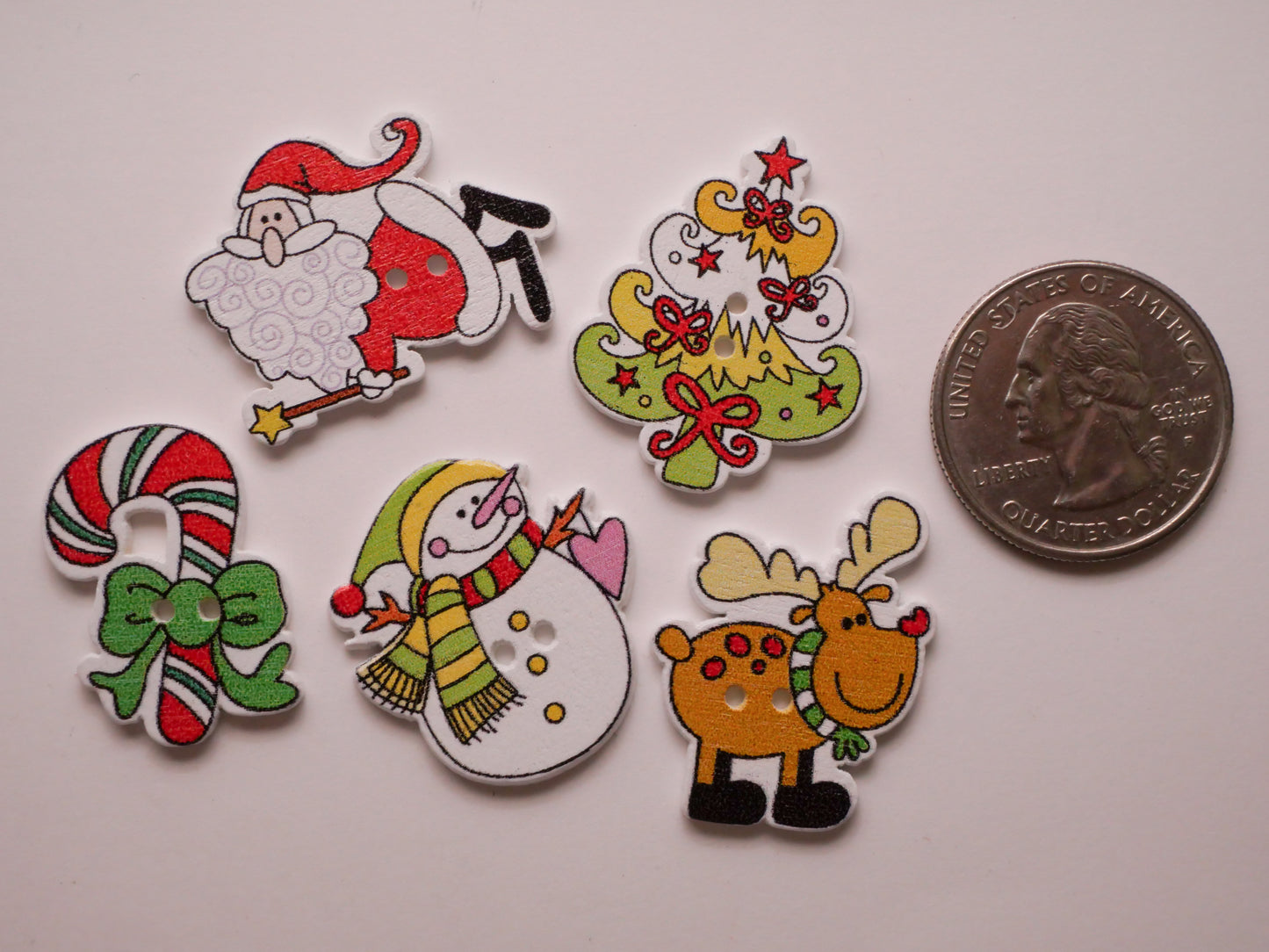 Christmas Motif Festive Wood Assorted Set of Ten Buttons 19-30mm