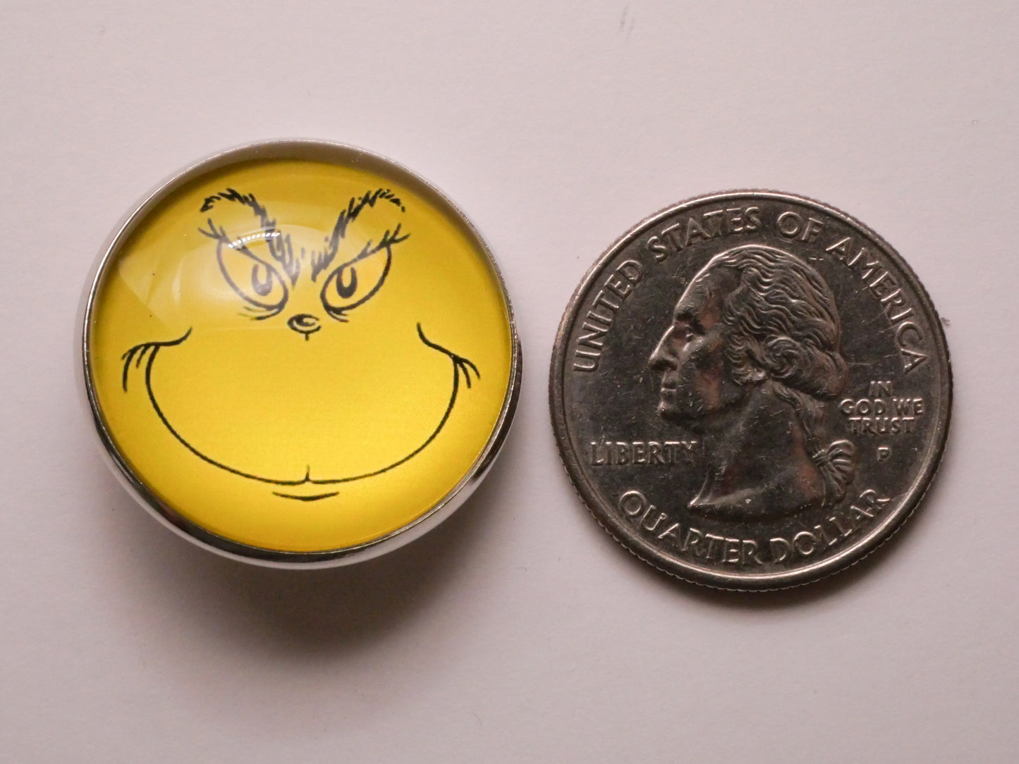 Grinch Who Stole Christmas Glass Dome Silver Metal Button 27mm