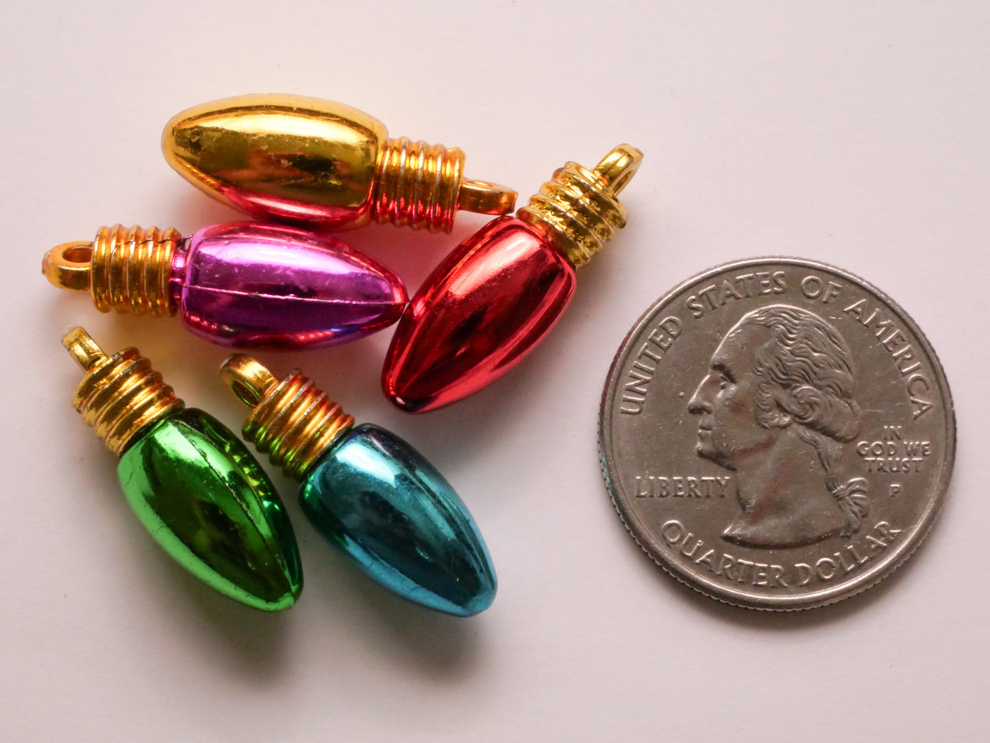 Christmas Bulb Retro Plastic Set of Five Charms 9x24mm
