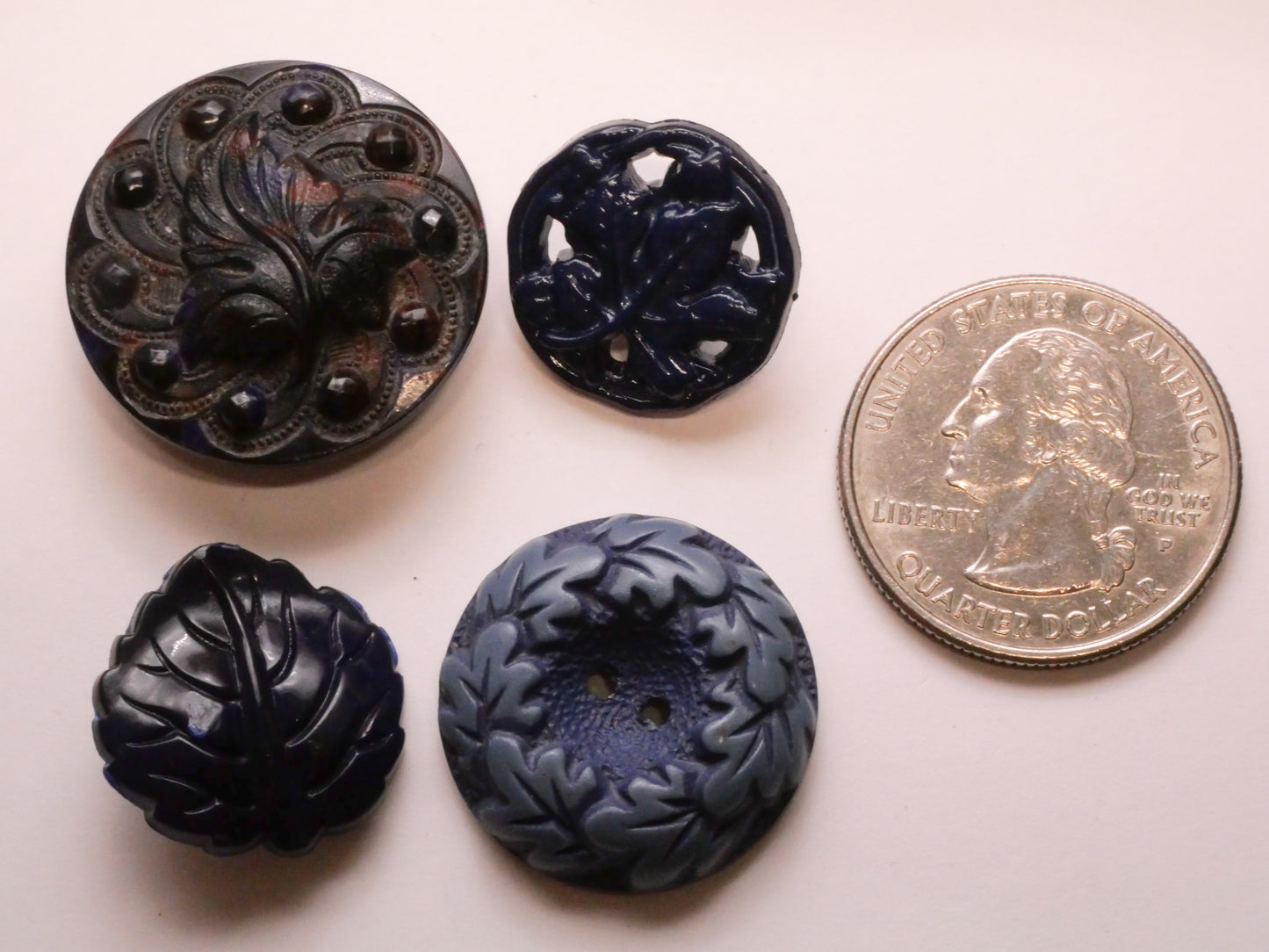 Leaf Foliage Blue Vintage Plastic Button Various 18-25mm