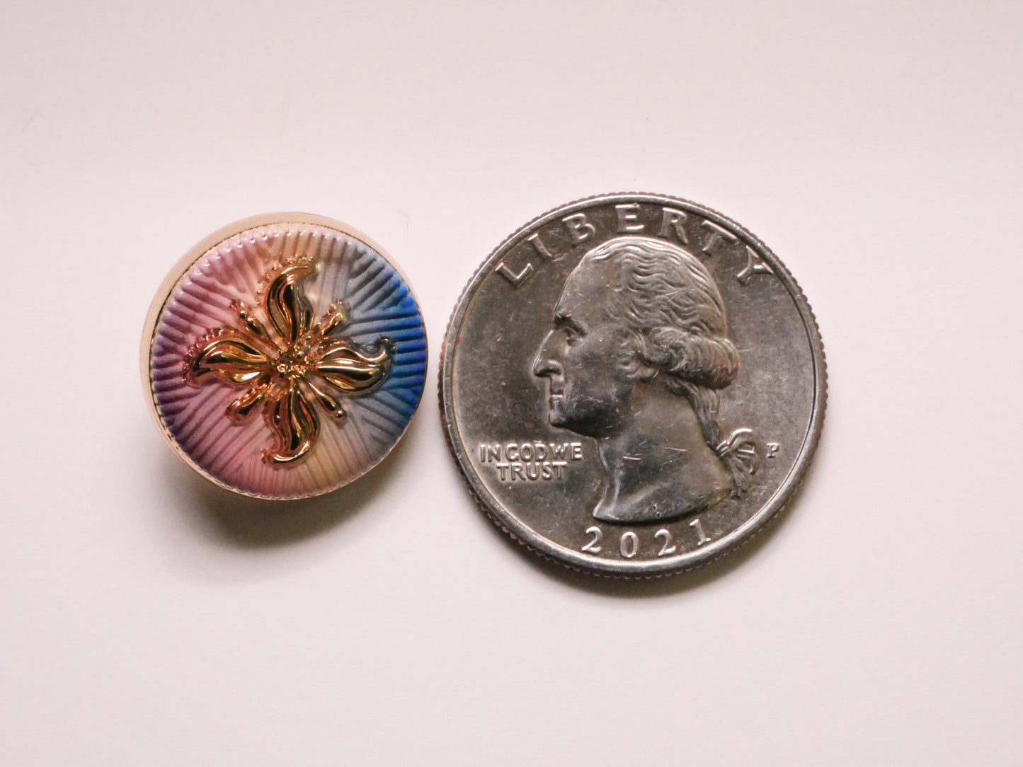 Filigree Purple Blue Gradient Resin Gold Metal Button 18mm