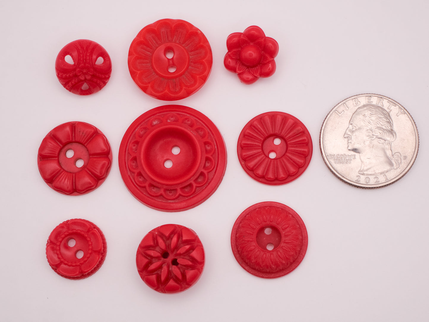Flower Red Housecoat Vintage Plastic Button Various 14-27mm