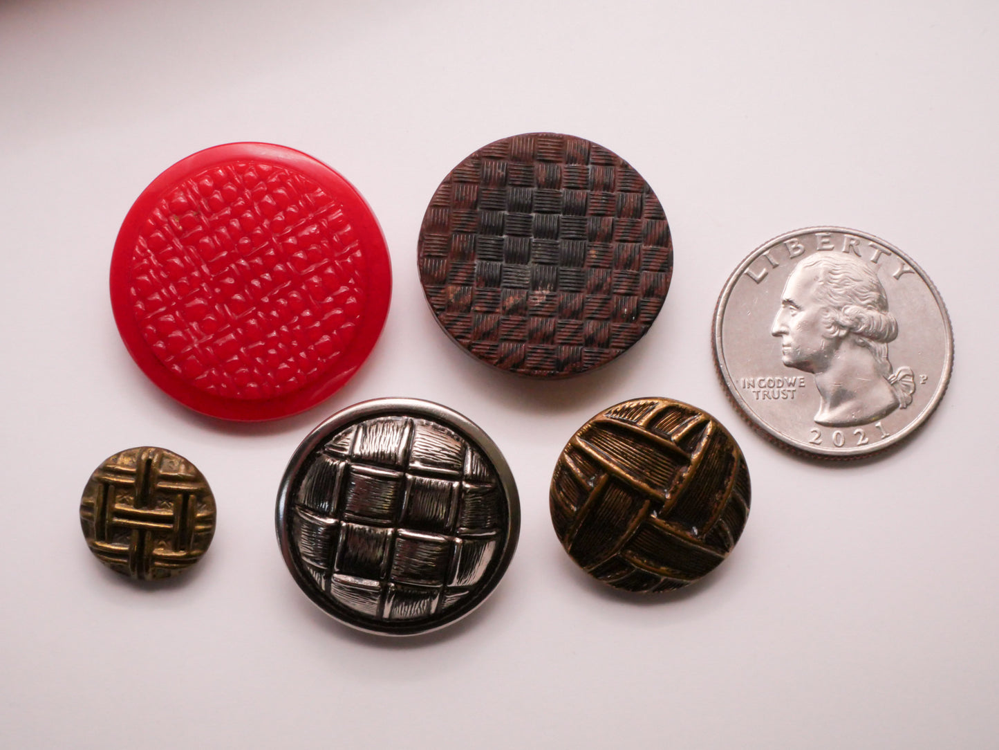 Weave Woven Look Vintage Button Various 13-27mm