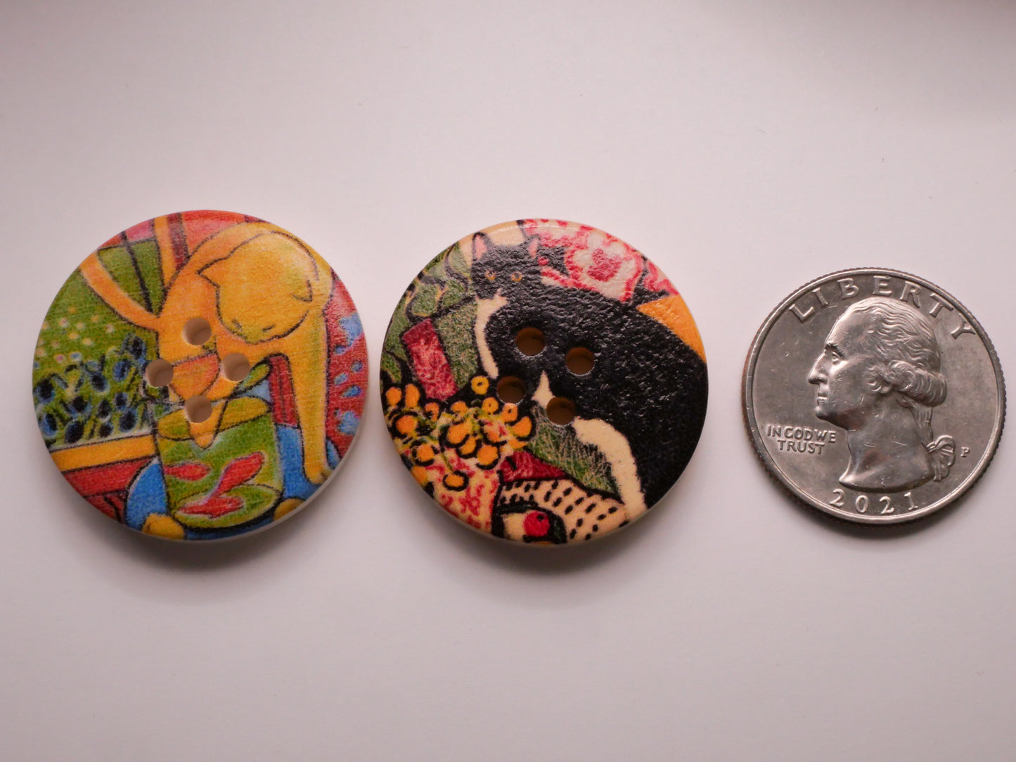 House Cat Kitty Scene Wood Button Various 30mm