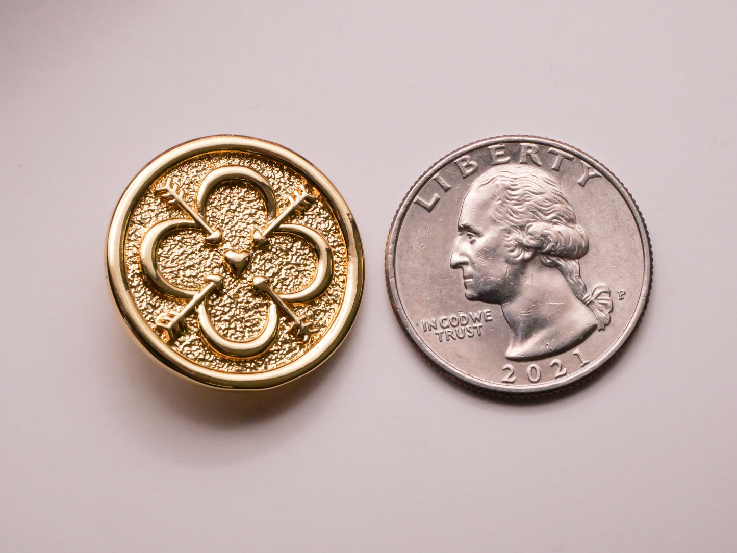 Clover Arrows Heart Shiny Gold Metal Button 24mm