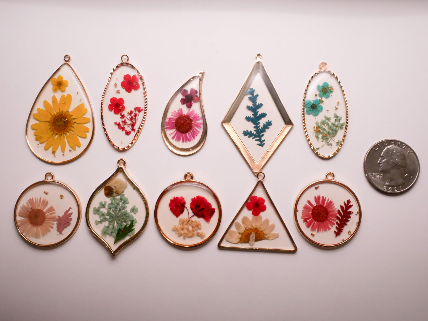 Habitat Real Flower Plastic Resin Pendant Charm Embellishment Various 21-55mm