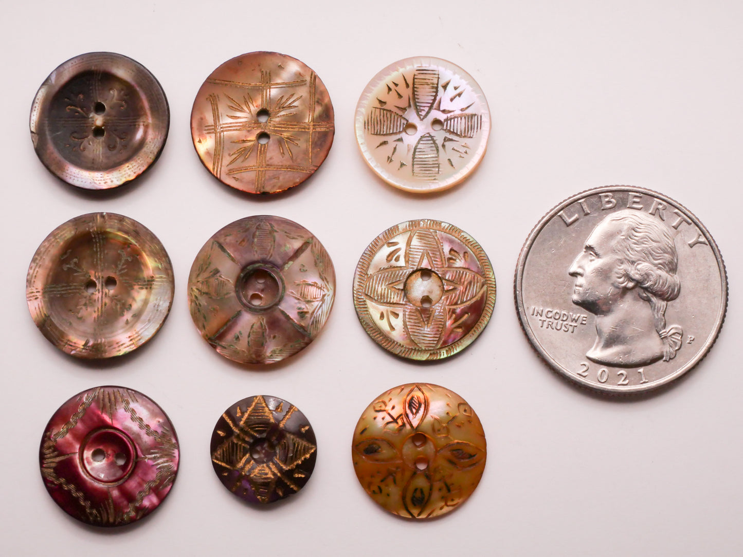 Quadrant Etched Carved Mother of Pearl Shell Button Various 12-17mm