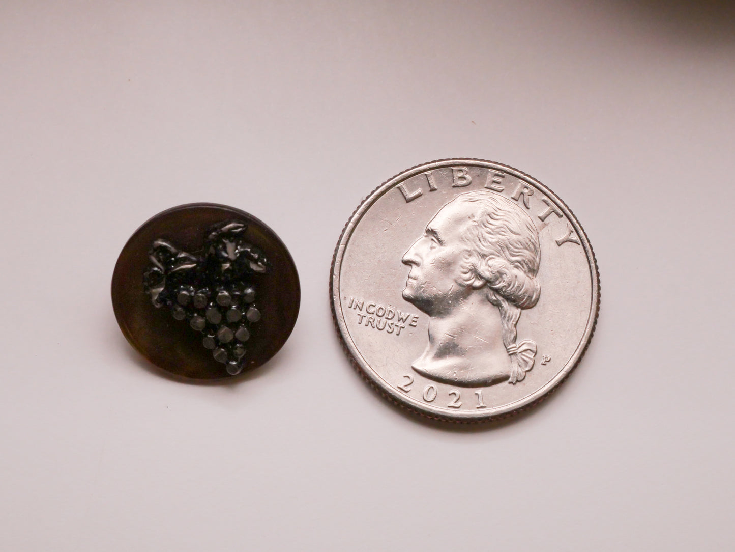 Grape Bunch Smoky Mother of Pearl Shell and Metal Button 16mm