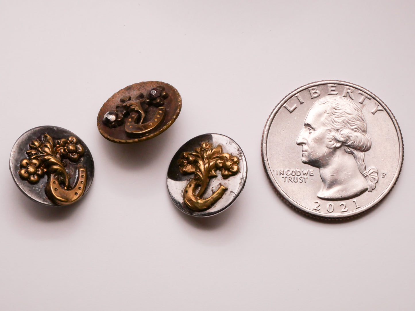Horseshoe Flower Bouquet Steel Brass Metal Button Various 15mm